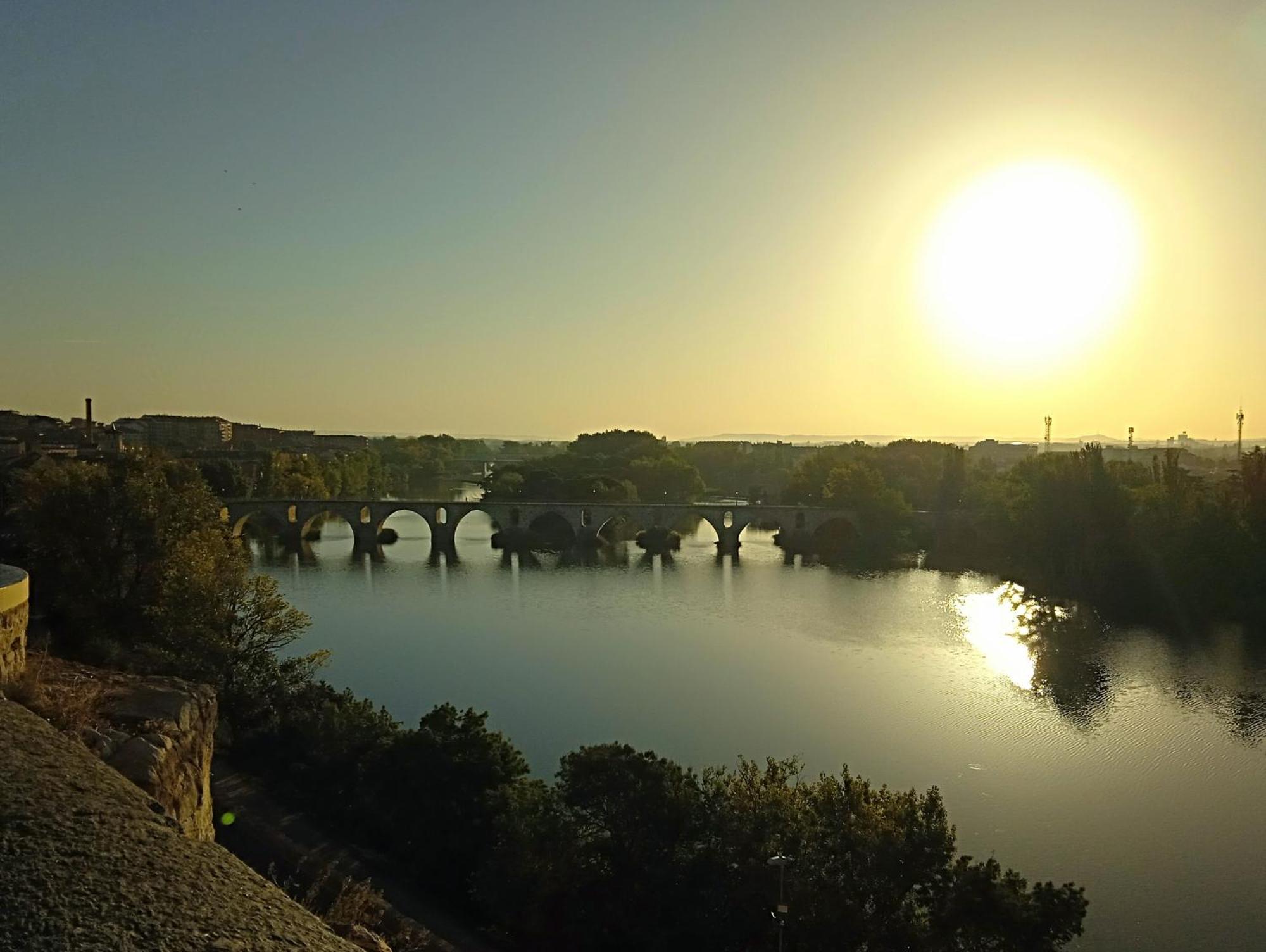 Mirador De Las Cigueenas 萨莫拉 外观 照片